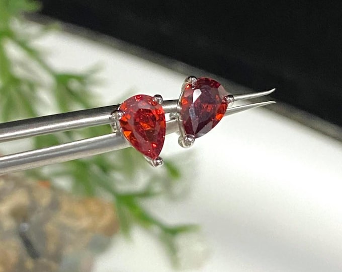 Sterling Silver Pear cut Garnet Stud Earrings.