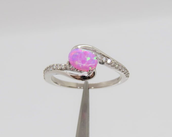 Vintage Sterling Silver Pink Opal & White Topaz Ring Size 6,7,9