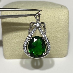 Vintage Sterling Silver Emerald & White Topaz Pendant.