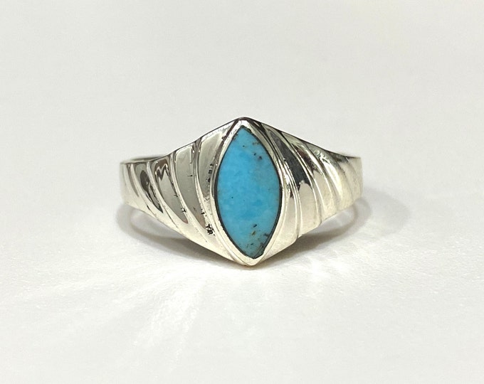 Vintage Sterling Silver Turquoise Ring Size 10