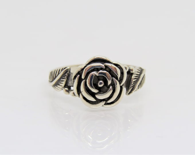Vintage Sterling Silver Rose Flower Leaf Ring Size 7
