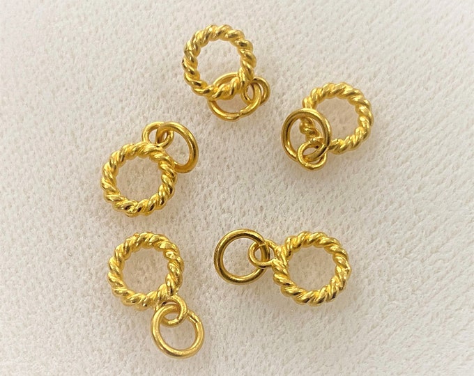 Vintage 24K 9999 Pure Gold Circle Tiny Charm Pendant Make for Charm Bracelet.