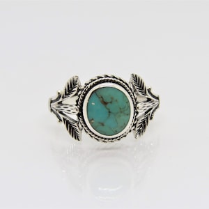 Vintage Sterling Silver Turquoise Ring Size 8