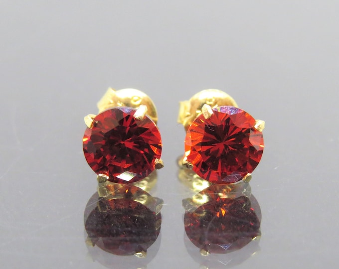 Vintage 18K Solid Yellow Gold 2.56ct Round cut Hessonite Garnet Stud Earrings 7MM