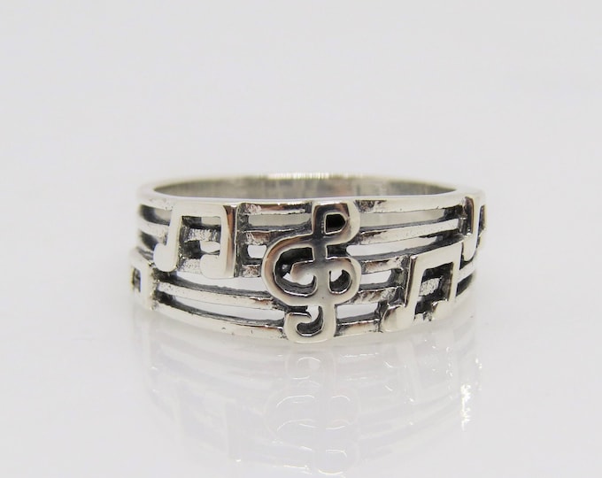 Vintage Sterling Silver Music Notes Band Ring Size 7