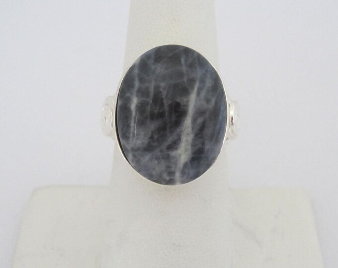 Vintage Sterling Silver Cabochon Ladies Ring Size 7