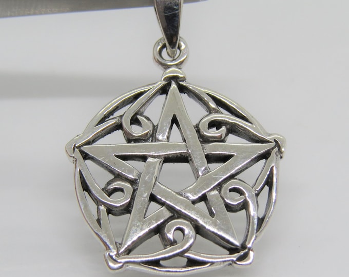 Vintage Sterling Silver Pentagram Pendant