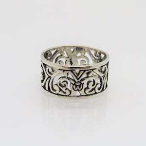 Vintage Sterling Silver Filigree Band Ring Size 9
