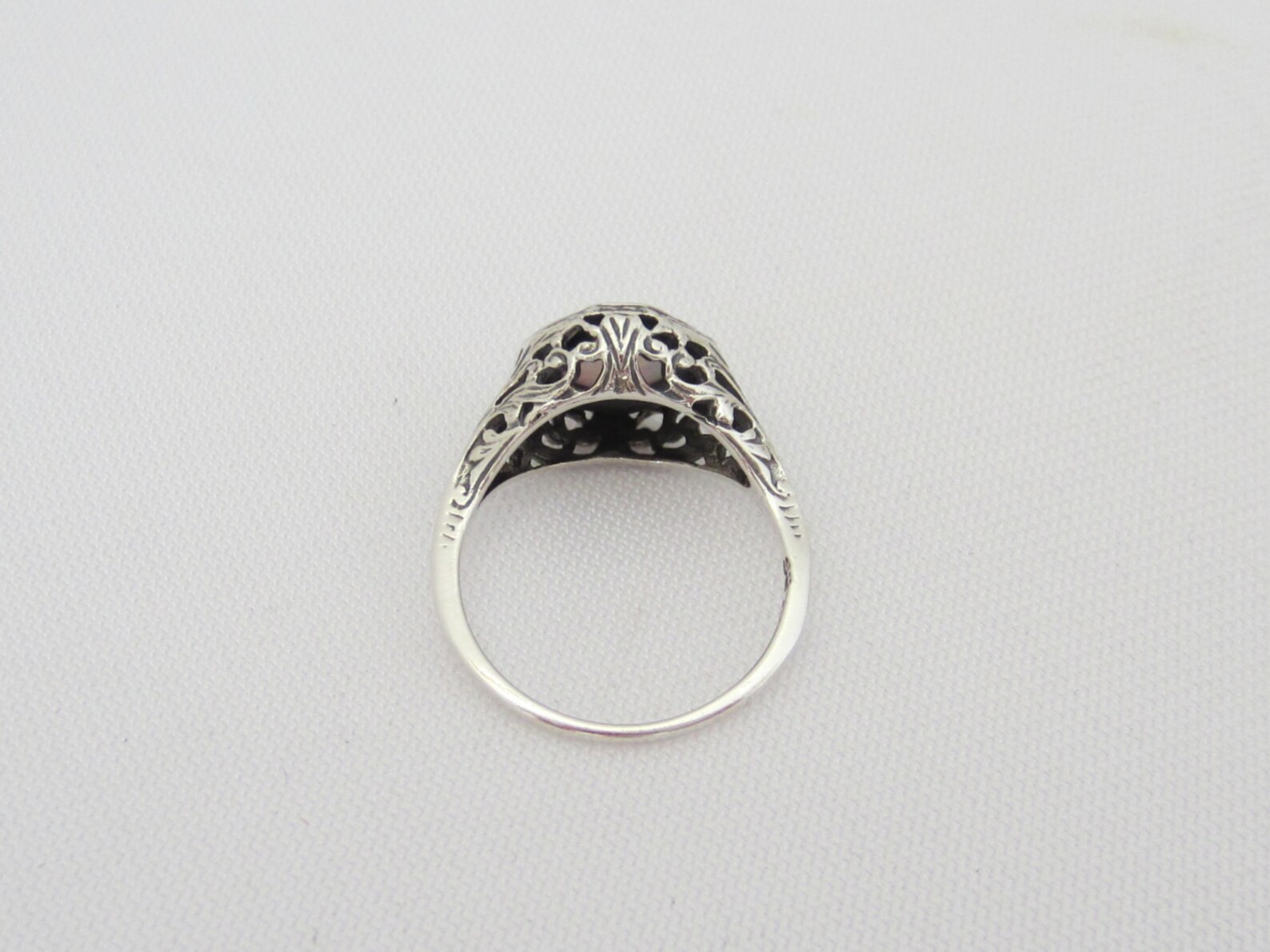 Trend4us Vintage Rhodium Filigree Opal Sterling Silver Ring