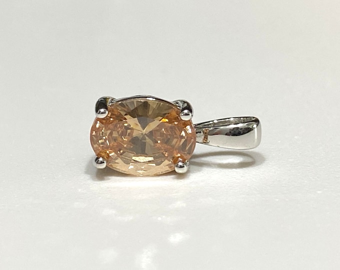 Sterling Silver Oval cut Morganite Pendant.