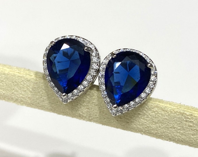 Vintage Sterling Silver Pear cut Blue Sapphire & White Topaz Earrings.