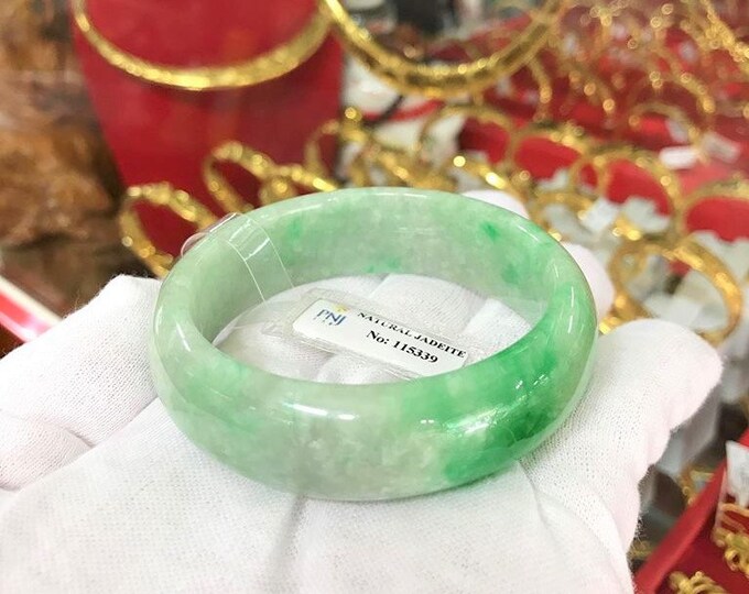 Vintage Translucent Natural Green, White Jadeite Jade Bangle Bracelet 54.5MM