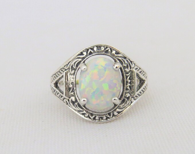 Vintage Sterling Silver Oval White Opal Carved Ring Size 7