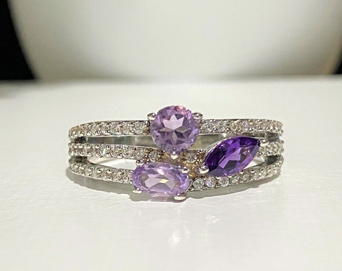 Vintage Sterling Silver Natural Amethyst & White Topaz Ring.