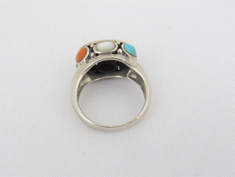 Vintage Sterling Silver Turquoise Mixed Gemstone Oval Dome Ring Size 6