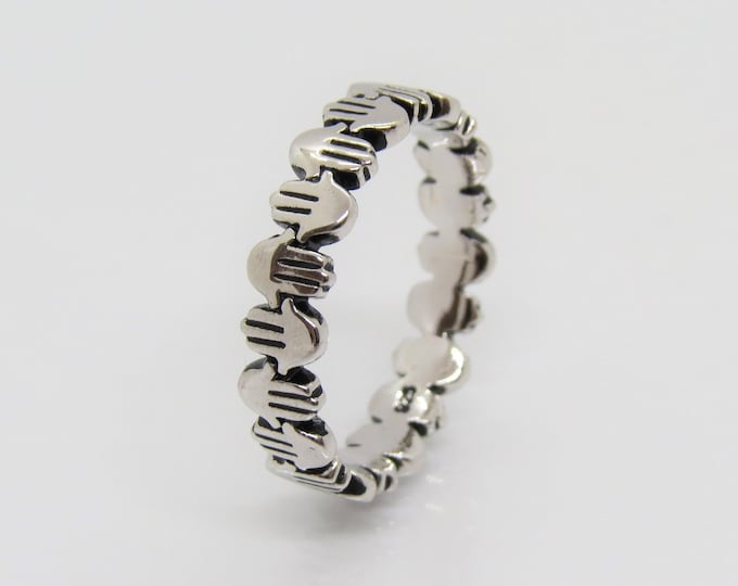 Vintage Sterling Silver Hand Band Ring Size 9