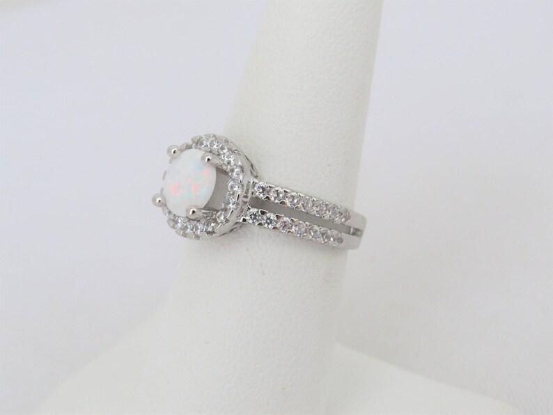 Vintage Sterling Silver White Opal /& White Topaz Halo Engagement Ring Size 8