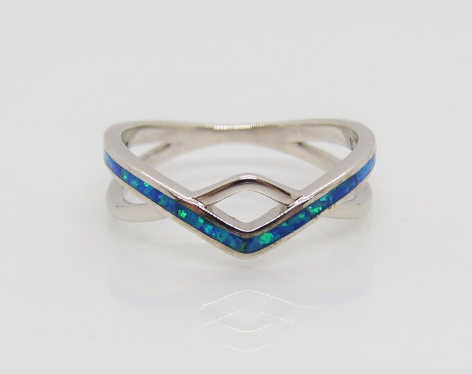 Vintage Sterling Silver Blue Opal Ring Size 8