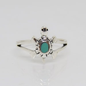 Sterling Silver Turquoise Turtle Ring.