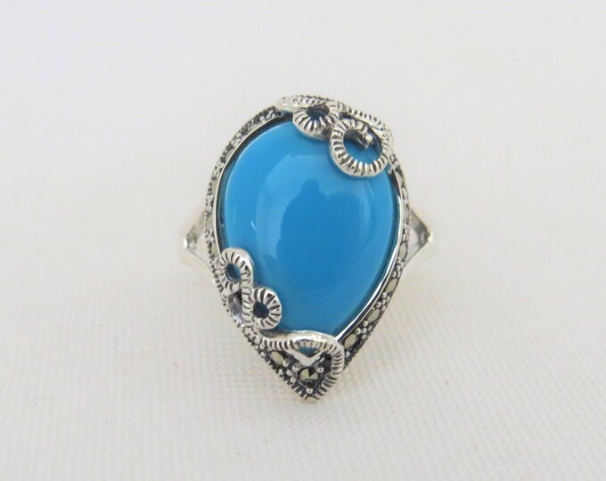 Vintage Sterling Silver Turquoise & Marcasite Ring Size 8