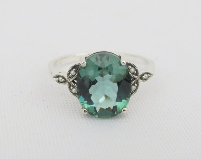 Vintage Sterling Silver Emerald & Seed Pearl Ring Size 9
