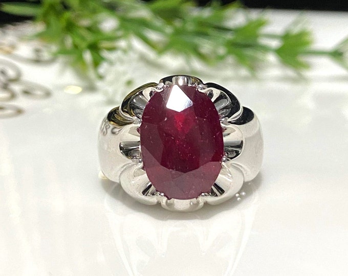 Vintage Sterling Silver 5.64ct Natural Oval Ruby Unisex Ring 9.5.