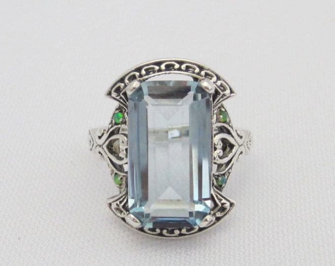 Vintage Sterling Silver Aquamarine & Green Opal Ring Size 10