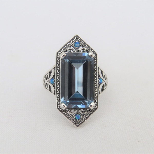 Anillo vintage de plata de ley con aguamarina y ópalo azul, talla 7