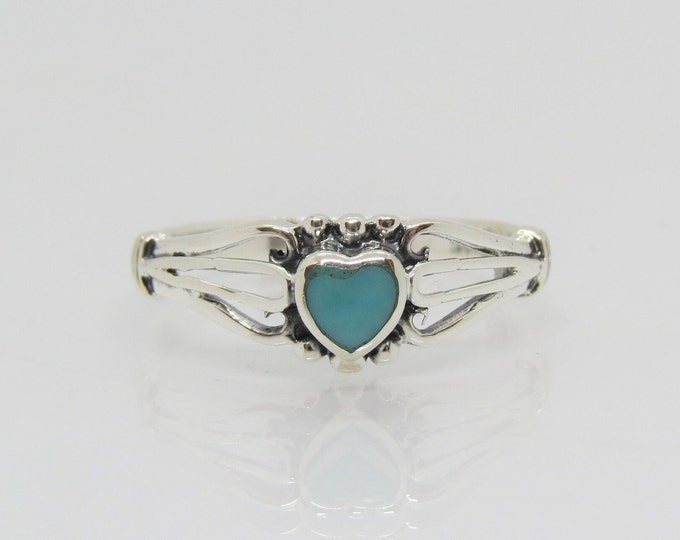 Vintage Sterling Silver Turquoise Heart Ring Size 7
