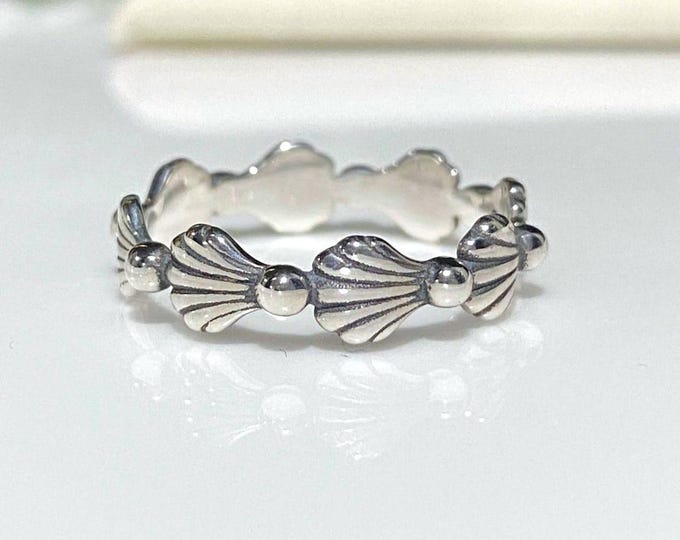 Sterling Silver Seashell Band Ring