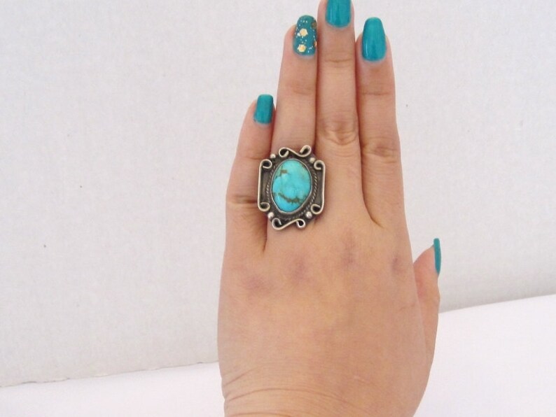 Vintage Sterling Silver Natural Turquoise Ring Size 7.5