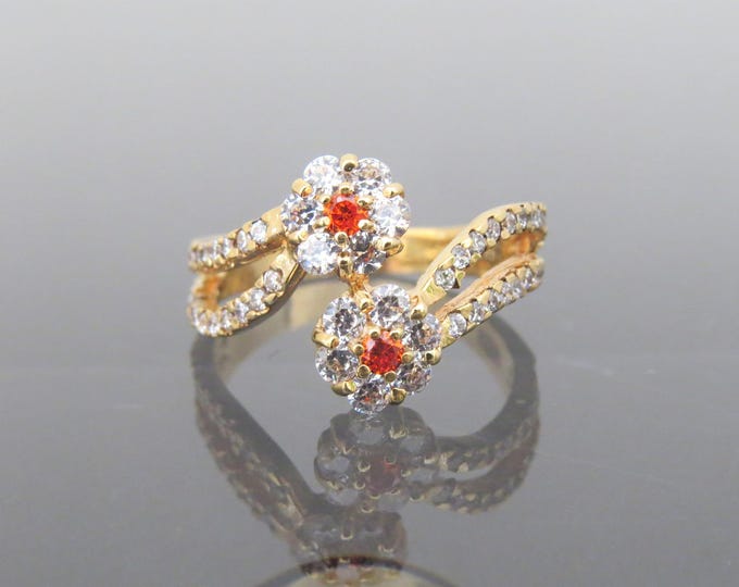 Vintage 18K Solid Yellow Gold Orange Opal & White Topaz Flower Bypass Ring Size 7