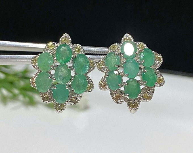 Vintage Sterling Silver Natural Emerald & Peridot Earrings.