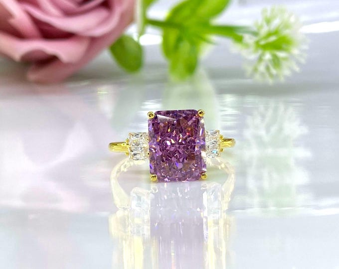 Vintage 15K 610 Solid Yellow Gold Pink Sapphire & White Topaz Ring Size 7.5