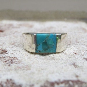 Sterling Silver Turquoise Band Ring.