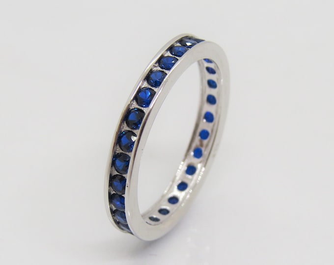 Vintage Sterling Silver Round cut Blue Sapphire Eternity Band Ring Size 7