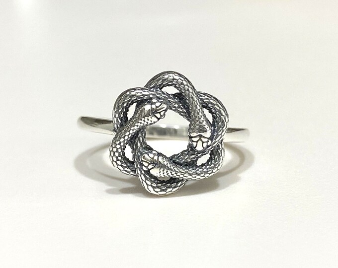 Sterling Silver 925 Snakes Ring Size 7