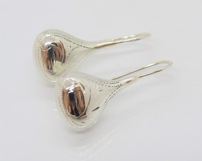 Vintage Sterling Silver Etched Tear Drop Earrings