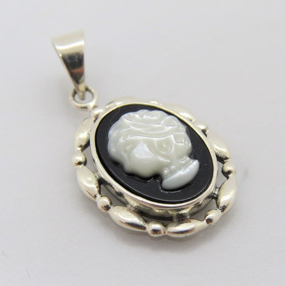 Vintage Sterling Silver Women Portrait Cameo Pend… - image 4