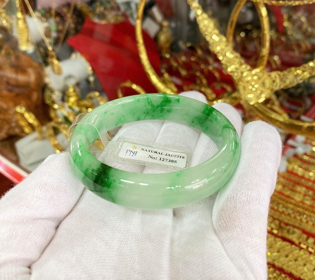 Translucent Natural Green Jadeite Jade Vintage Bangle Bracelet