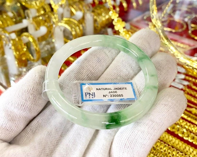 Vintage Translucent Natural Green, White Jadeite Jade Bangle Bracelet 55.2MM