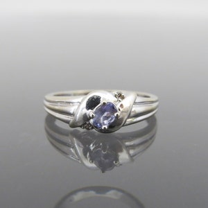 Vintage 10K Solid White Gold Natural Tanzanite & Diamond Ring Size 6.75
