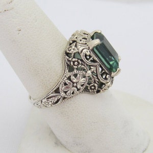 Vintage Sterling Silver Emerald Filigree Ring Size 6 image 4