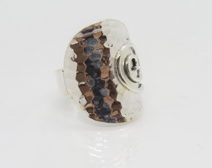 Vintage Sterling Silver Hammered Spiral Dome Ring Size 9