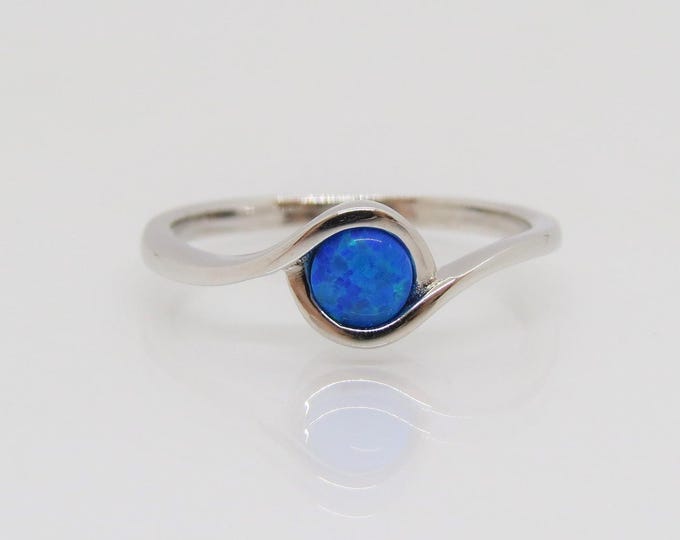 Vintage Sterling Silver Blue Opal Ring Size 7