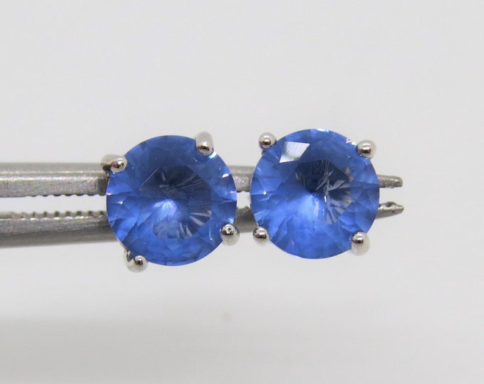 Vintage Sterling Silver Round cut Tanzanite Stud Earrings 5.5MM