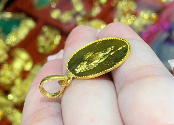 9999 Pure Gold Zodiac Animal Sign Horse Pendant. - image 2