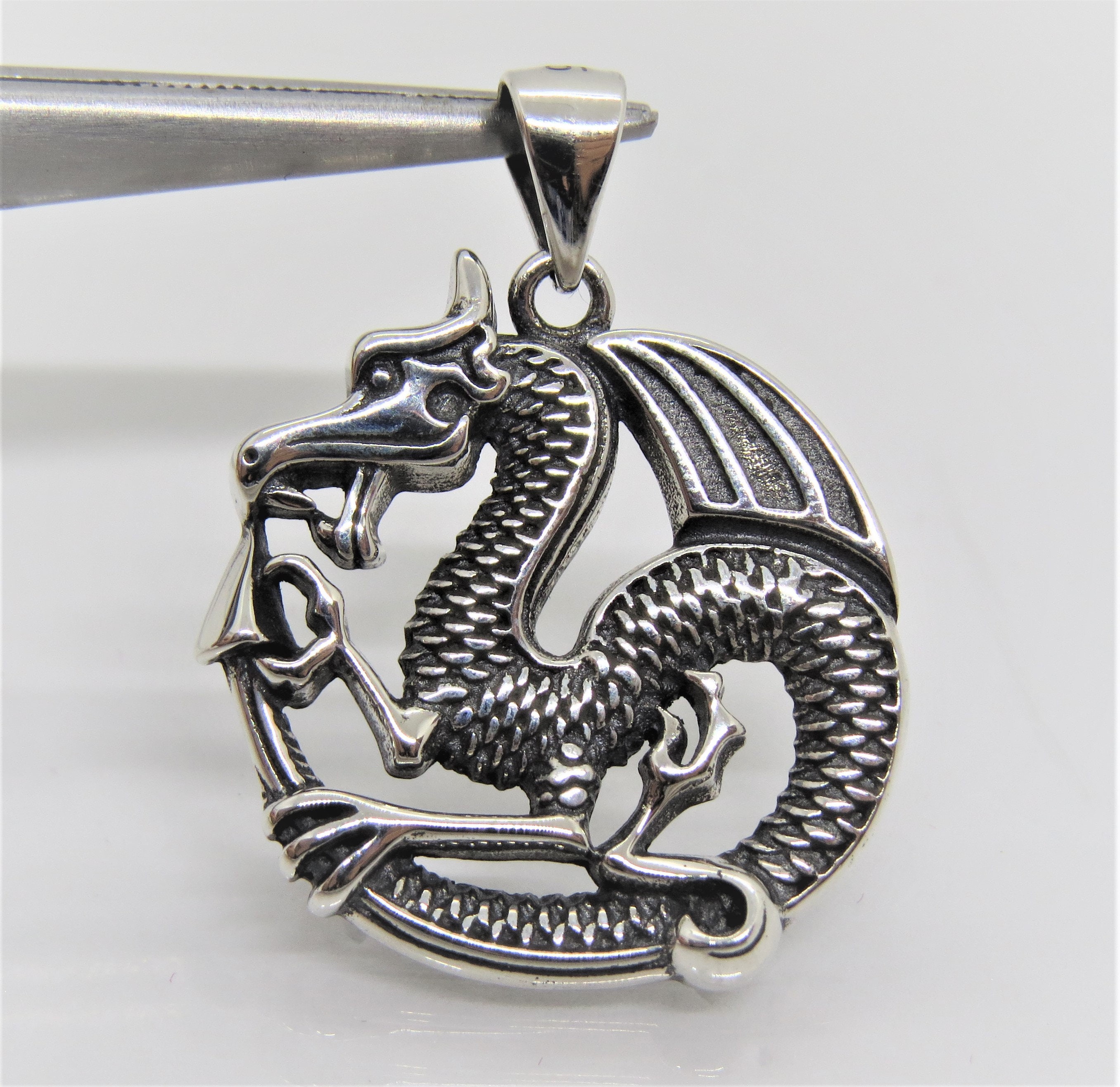 10 Dragon Silver Tone Double Sided Charms SC3945 