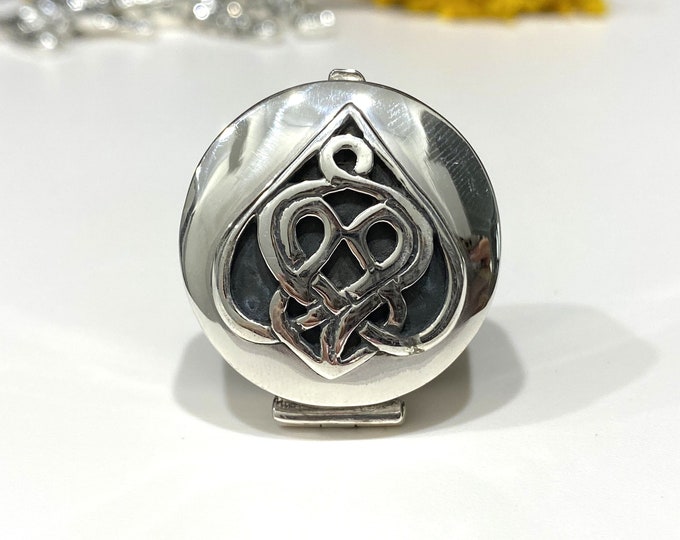 Vintage Sterling Silver Celtic Heart Pill Box.