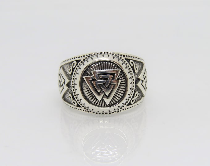 Vintage Sterling Silver Valknut Men's Ring Size 10.5